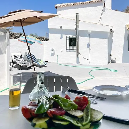펜션 Cortijo La Vinolilla En Zona Rural 몬테프리오